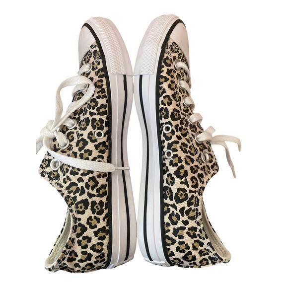 Women's Chuck Taylor All Star Cheetah Low Top
Casual Sneakers 8 - Picture 8 of 9